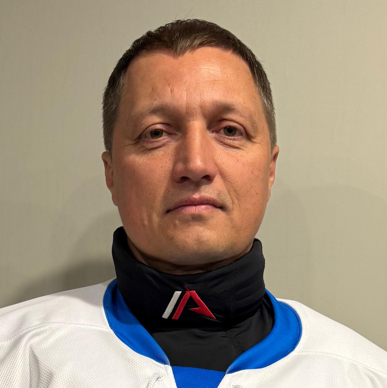 Столяров Юрий